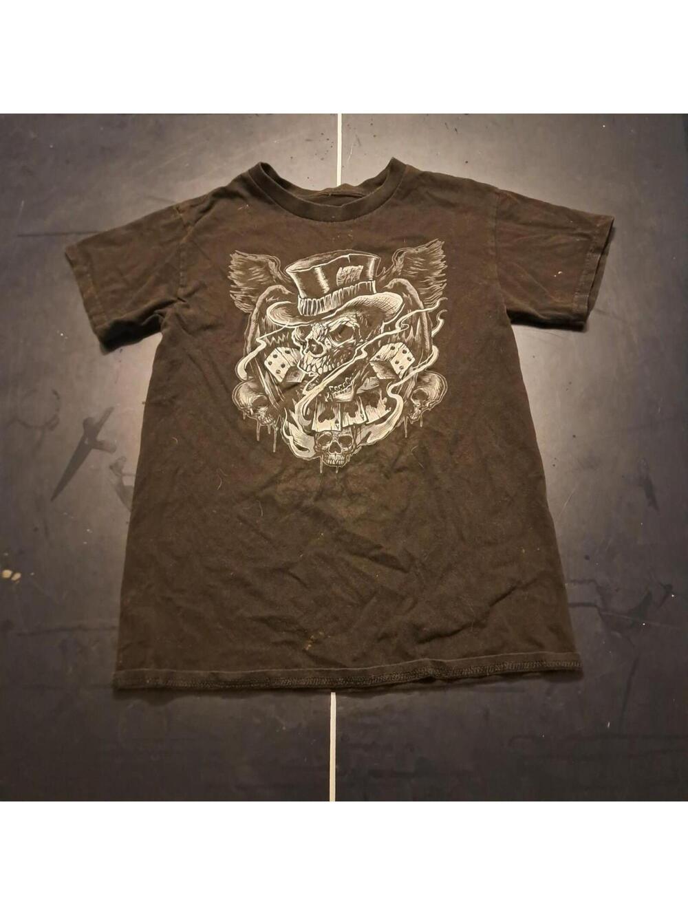 cool black rebellion skull tee, size s